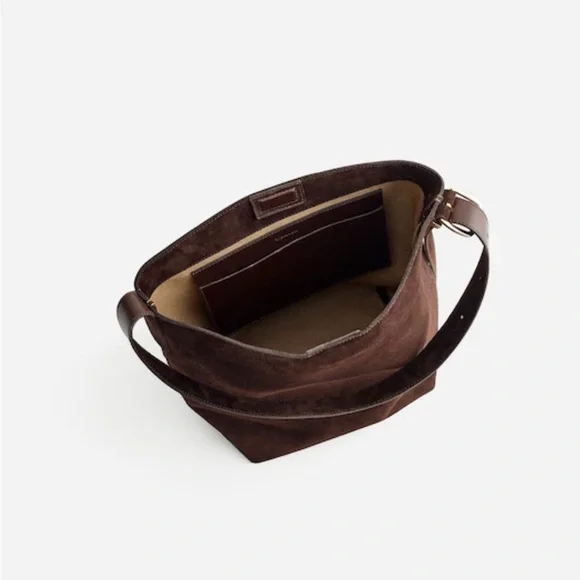 Madewell Essential Bucket Tote - Picture 2 of 9